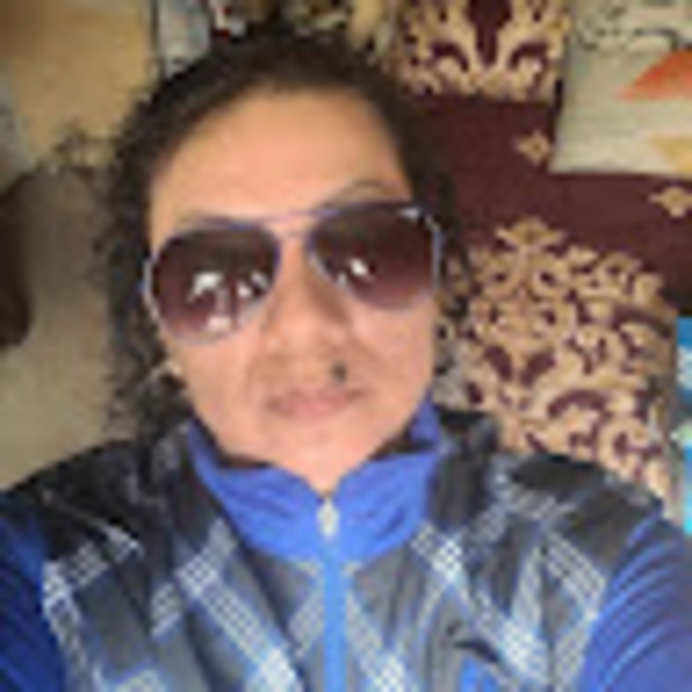 Meet your Posher, Ana